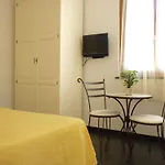 非洲菊酒店