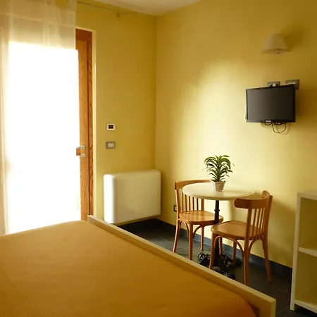 招待所 非洲菊酒店